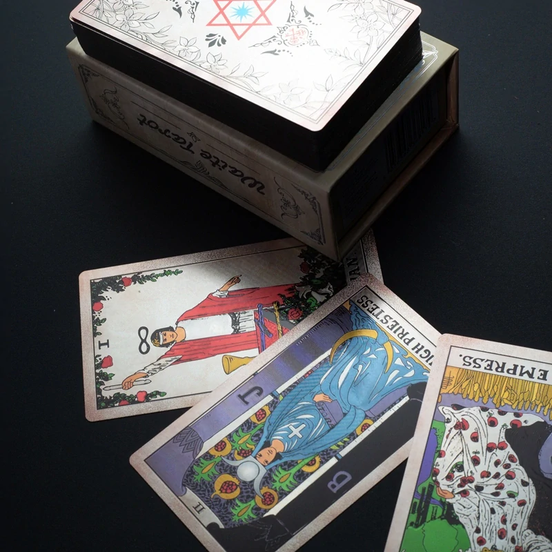 Waite Tarot se stříbřitou folií